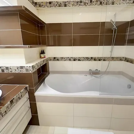 Park Hideaway Bestern * Segedyn